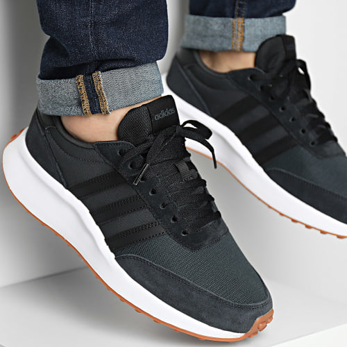 Baskets Run 70s ID1876 Carbon Core Black Footwear White