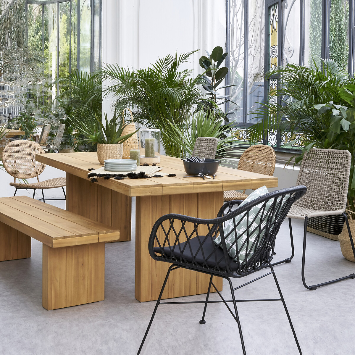 LA REDOUTE INTERIEURS<br>Mesa de jardim de eucalipto, Walu