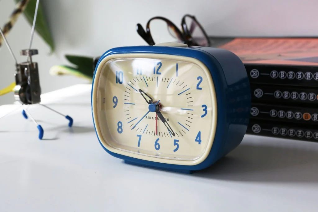 Retro Alarm Clock + Blue (AC08-BL-EU)