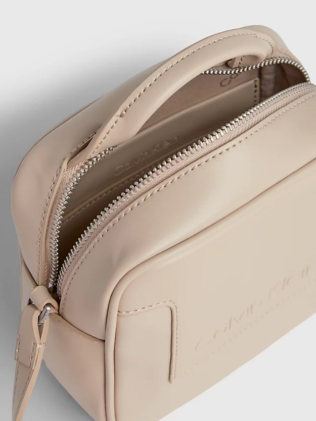 Bolsa de ombro pequena