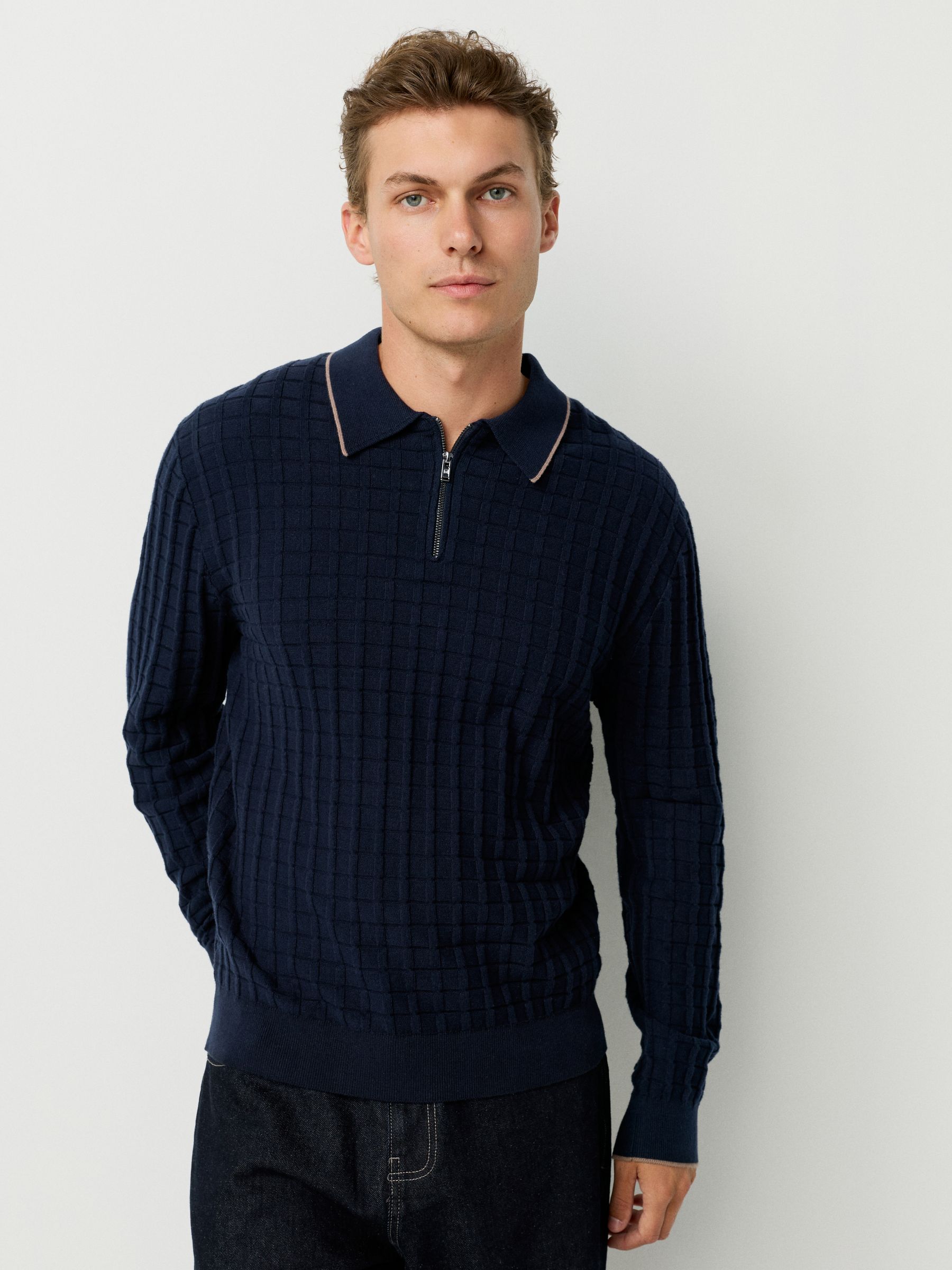 Donkerblauw - Regular Fit gebreid poloshirt met lange mouwen, structuur en kwart ritssluiting