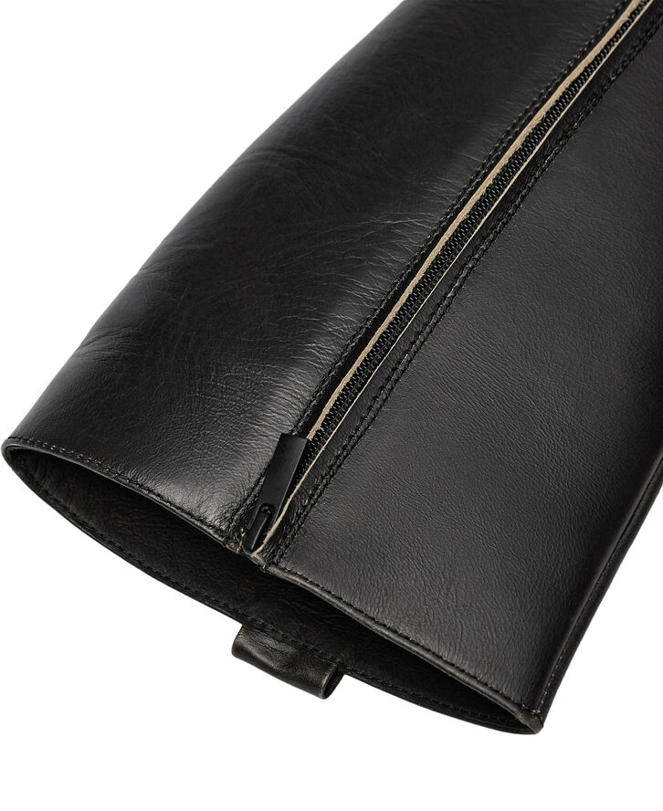 Shoe Biz Triton Black