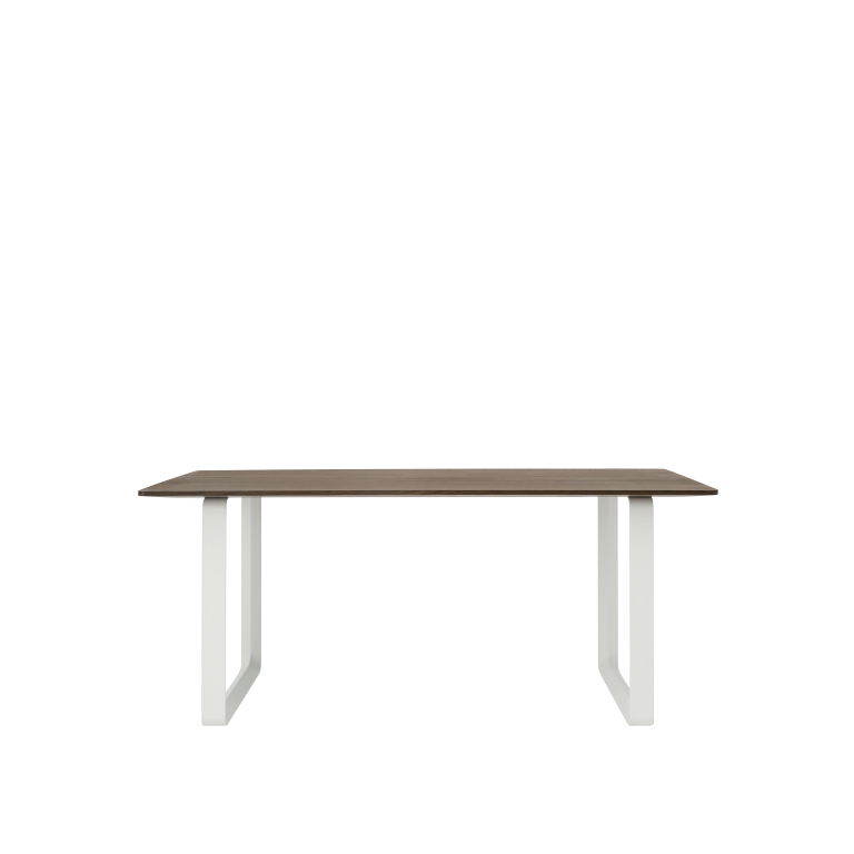 Muuto 70/70 bureau 170x85 smoked oak zwart