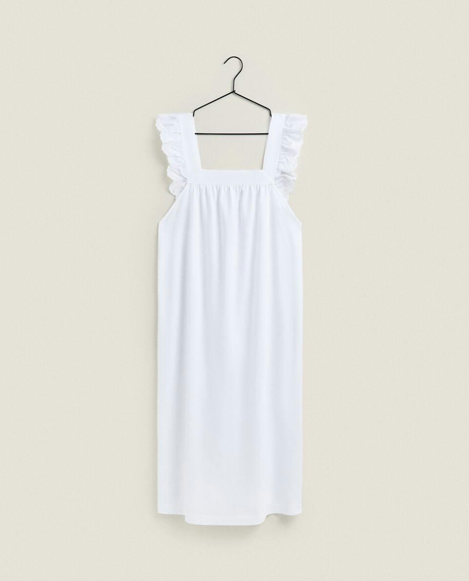 CAMISOLA COM BABADOS