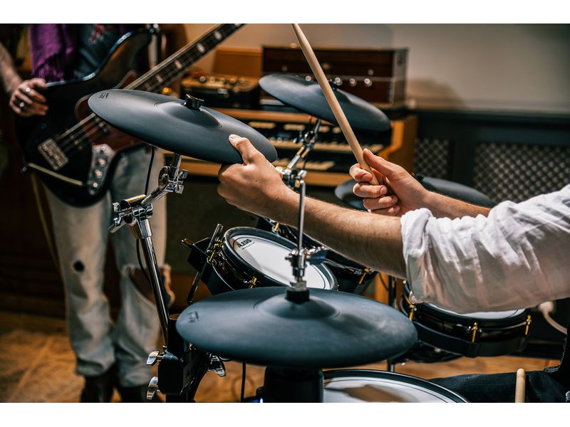 Alesis E-Drum Strata Core 9-teiliges E-Drum-Set