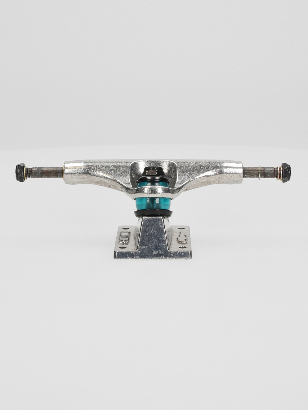Thunder Polished Hi 145 Truck uni