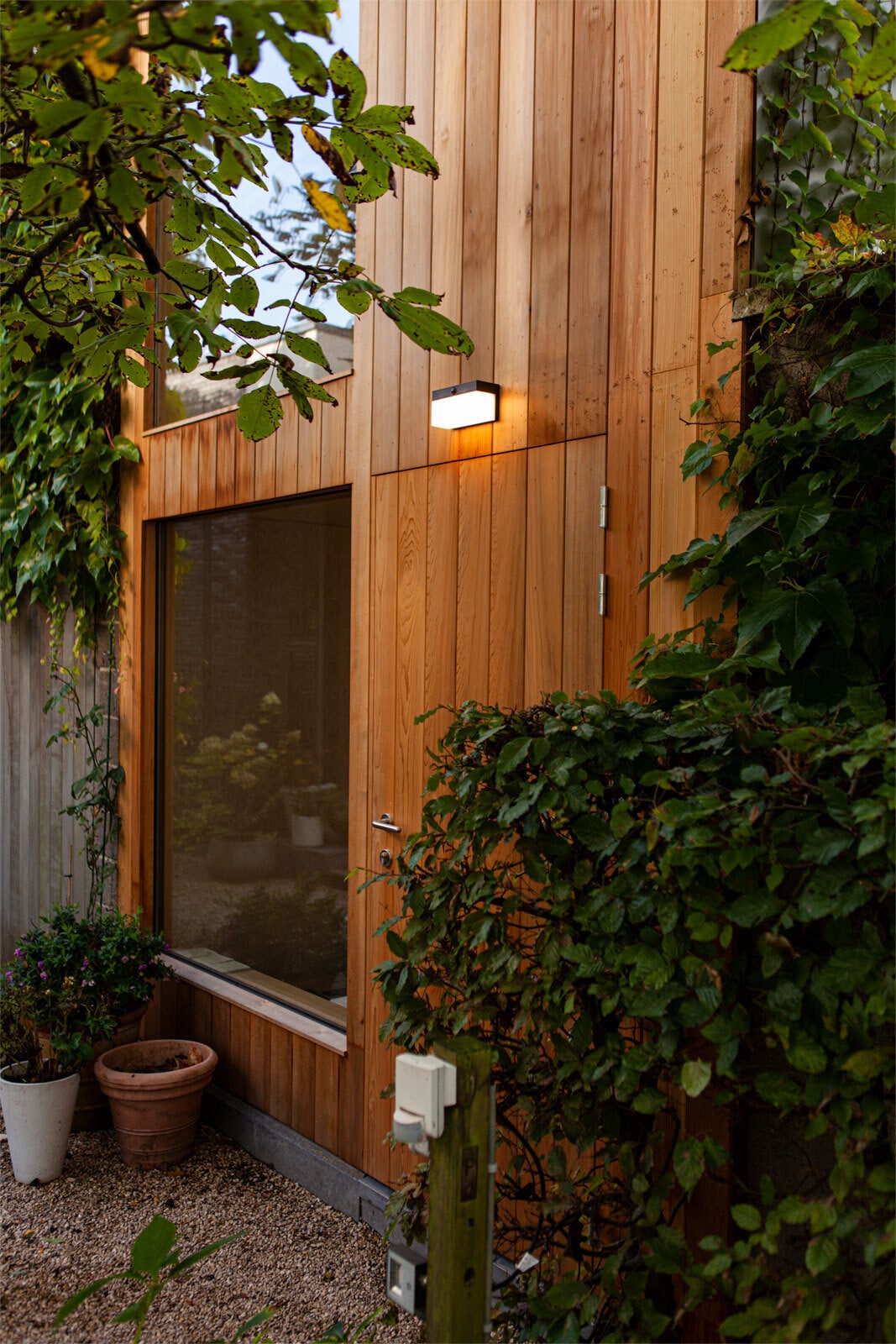 ECO-LIGHT LED Solar Außenwandleuchte FRAN schwarz