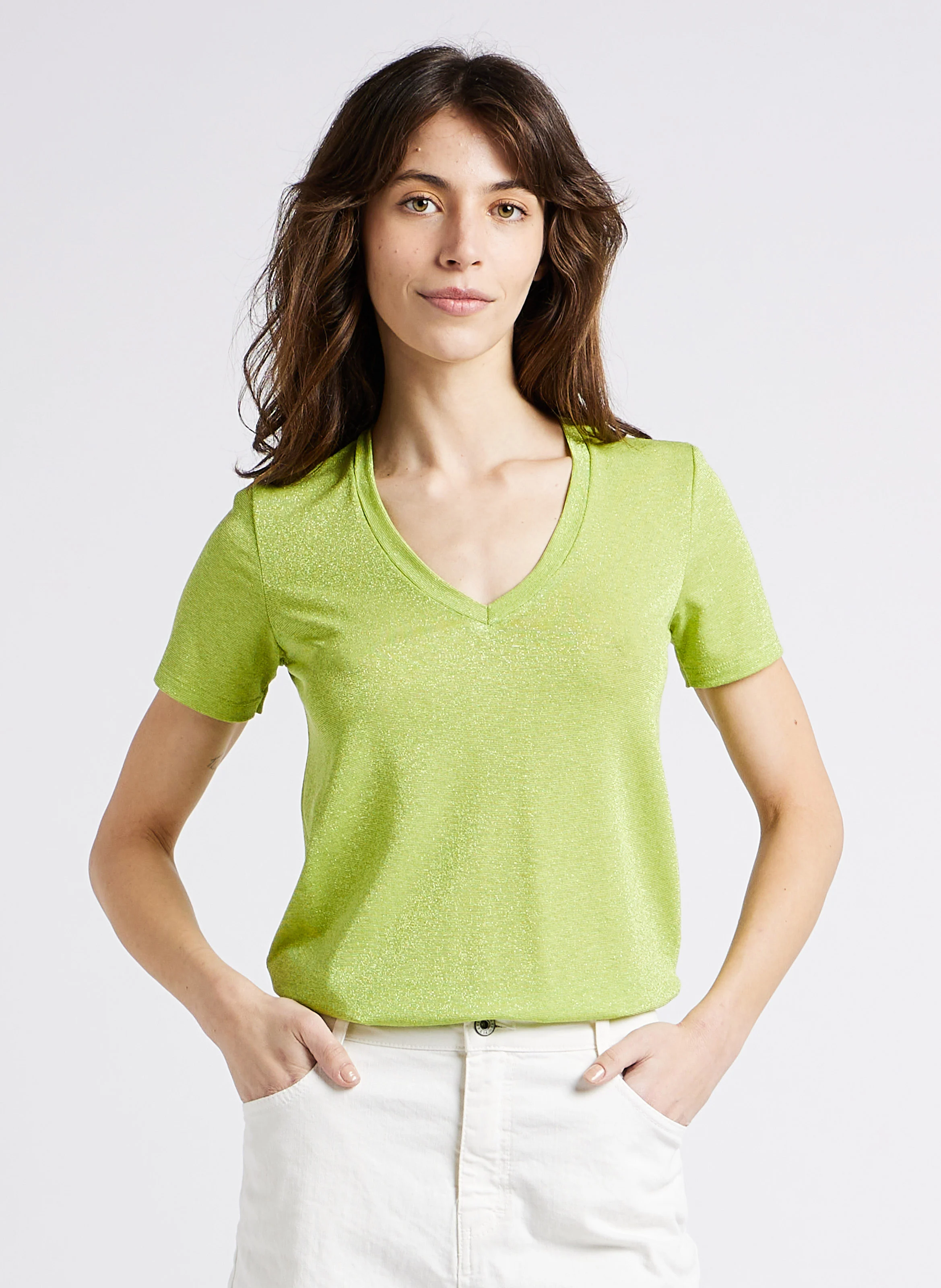 T-shirt col V en fibres métallisées | Vert