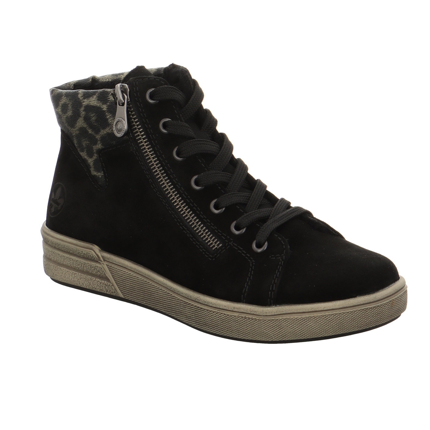 Schnürboots schwarz