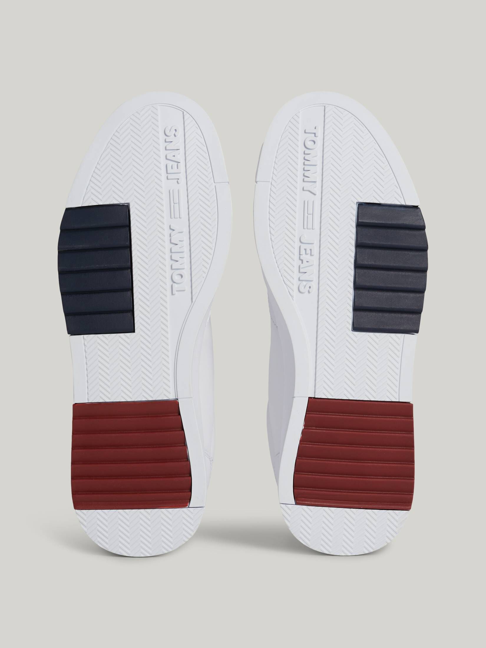 Tommy Jeans| Herren Sneaker ESSENTIAL RETRO aus Leder