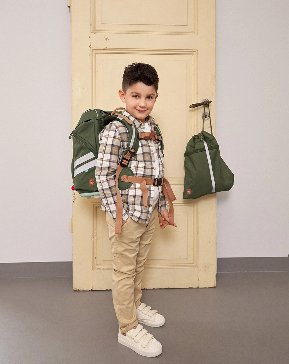Schulranzen-Set UNIQUE (30x25x40) 9-teilig in olive