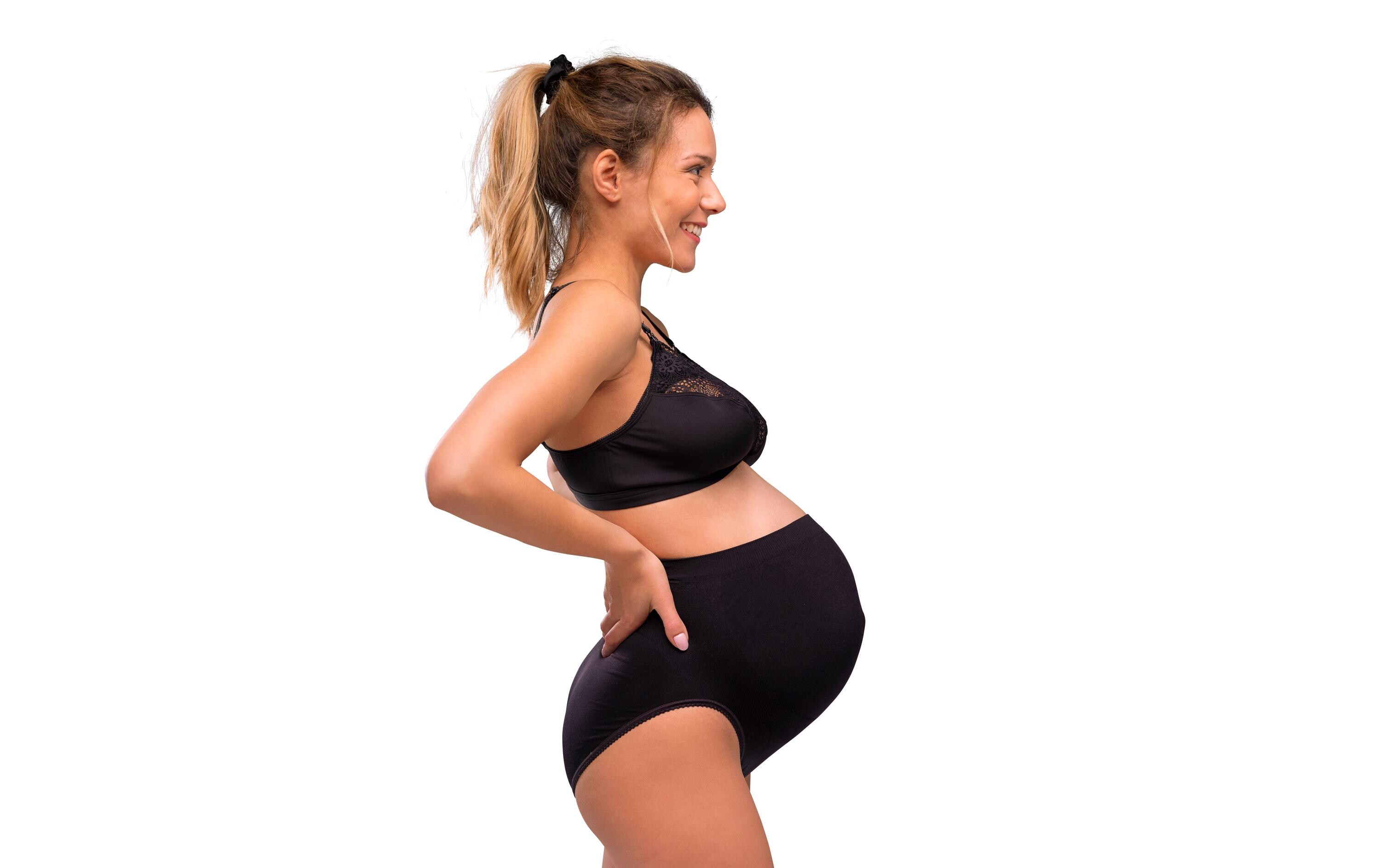 Still-BH Schwarz MHaut-zu-Haut-Kontakt mit Ihrem Baby