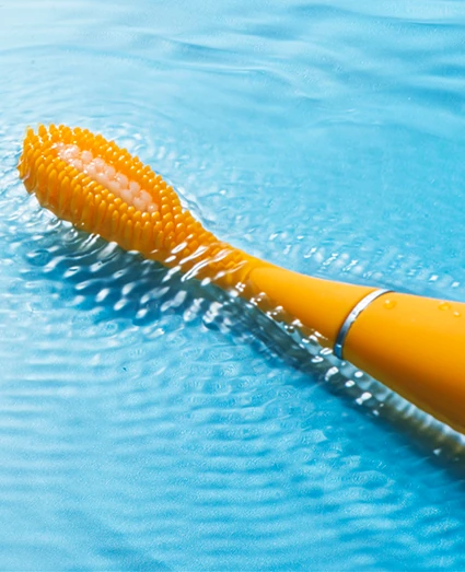 FOREO ISSA™ mini 3 – Compact Sonic Electric Toothbrush