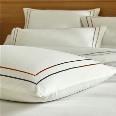 Linge de lit percale broderie bicolore - BECQUET CRÉATION