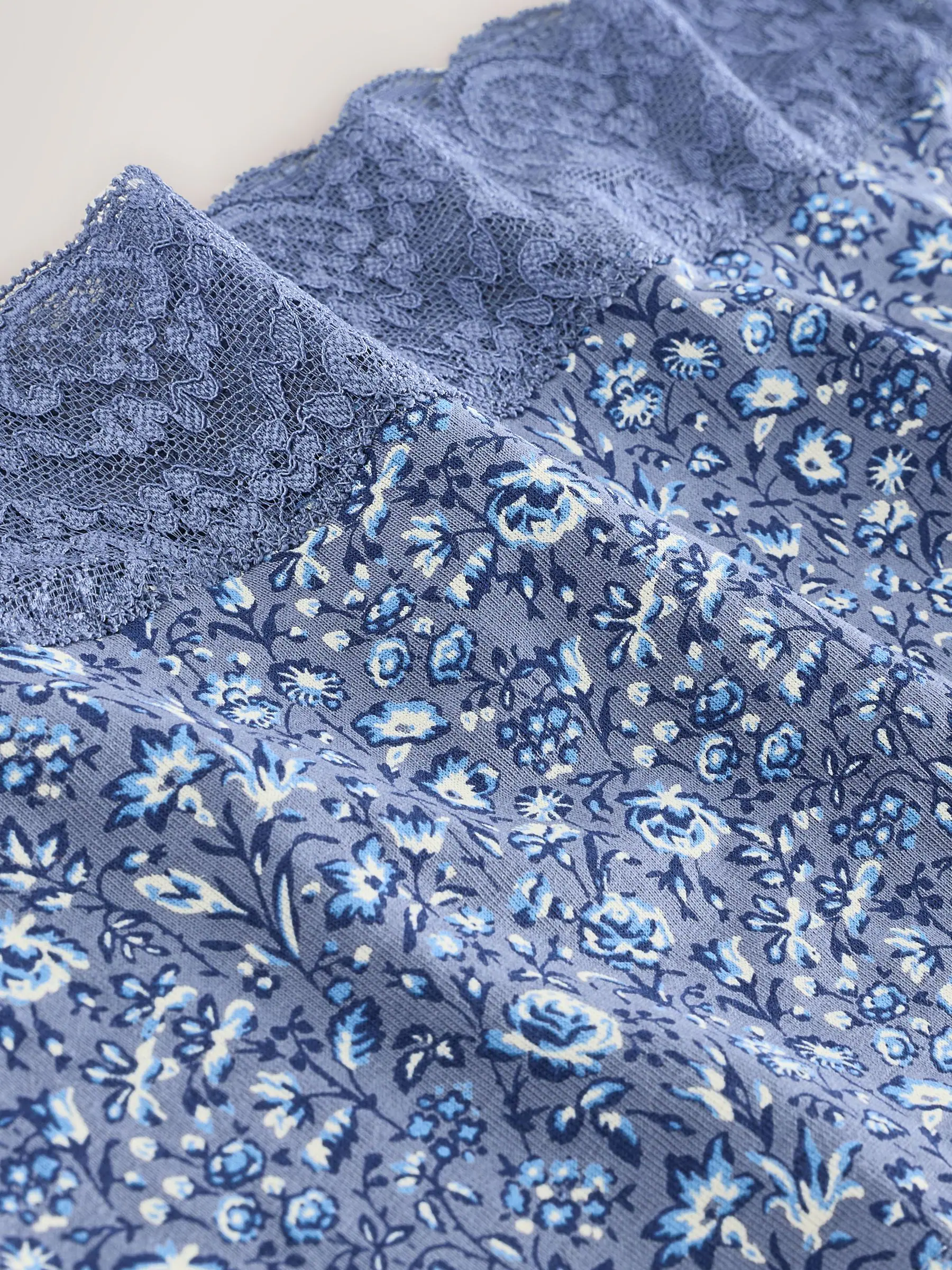 Blauw fijne bloemenprint - Katoenen kanten slipjes 4 stuks