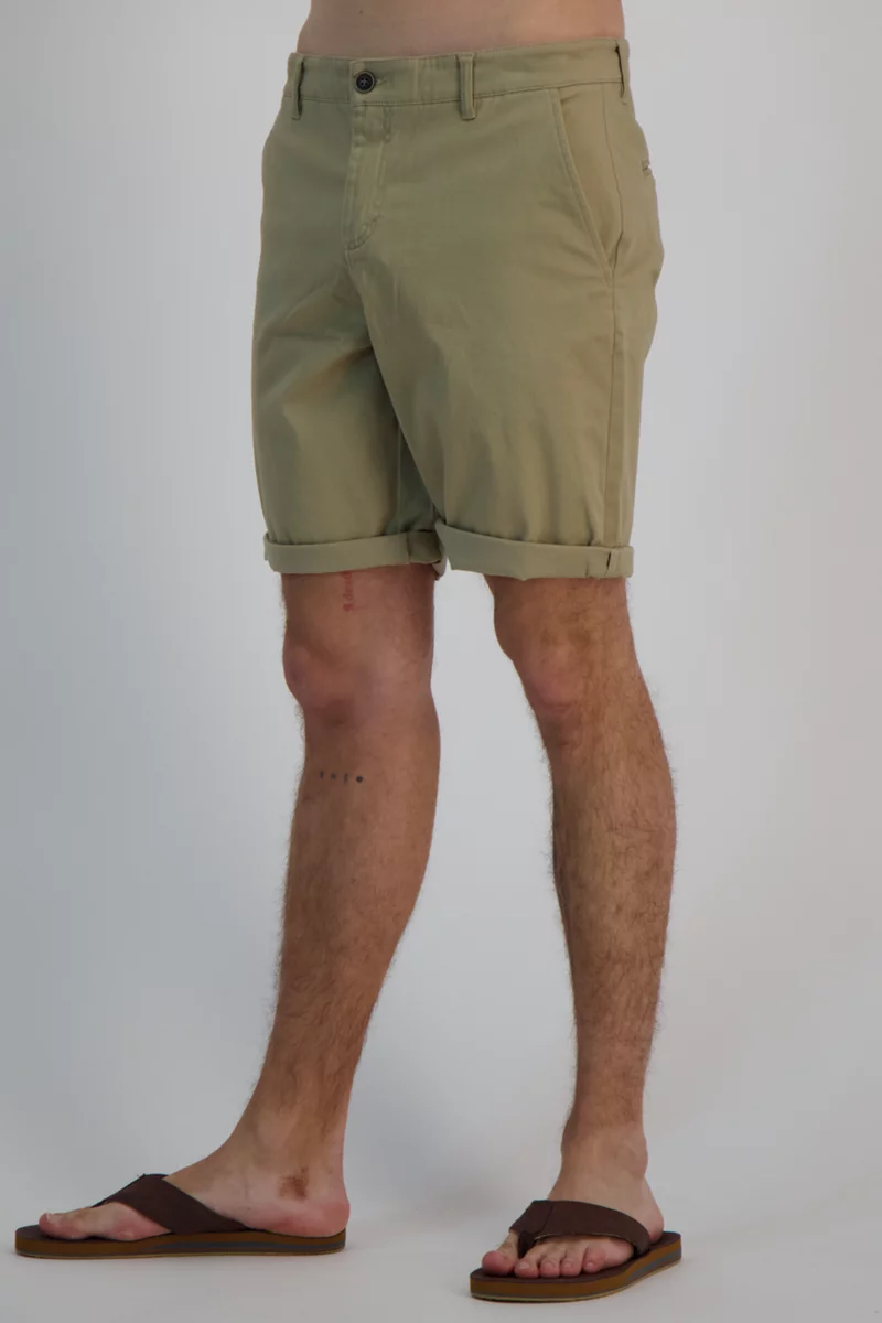 BEACH MOUNTAIN Herren Short