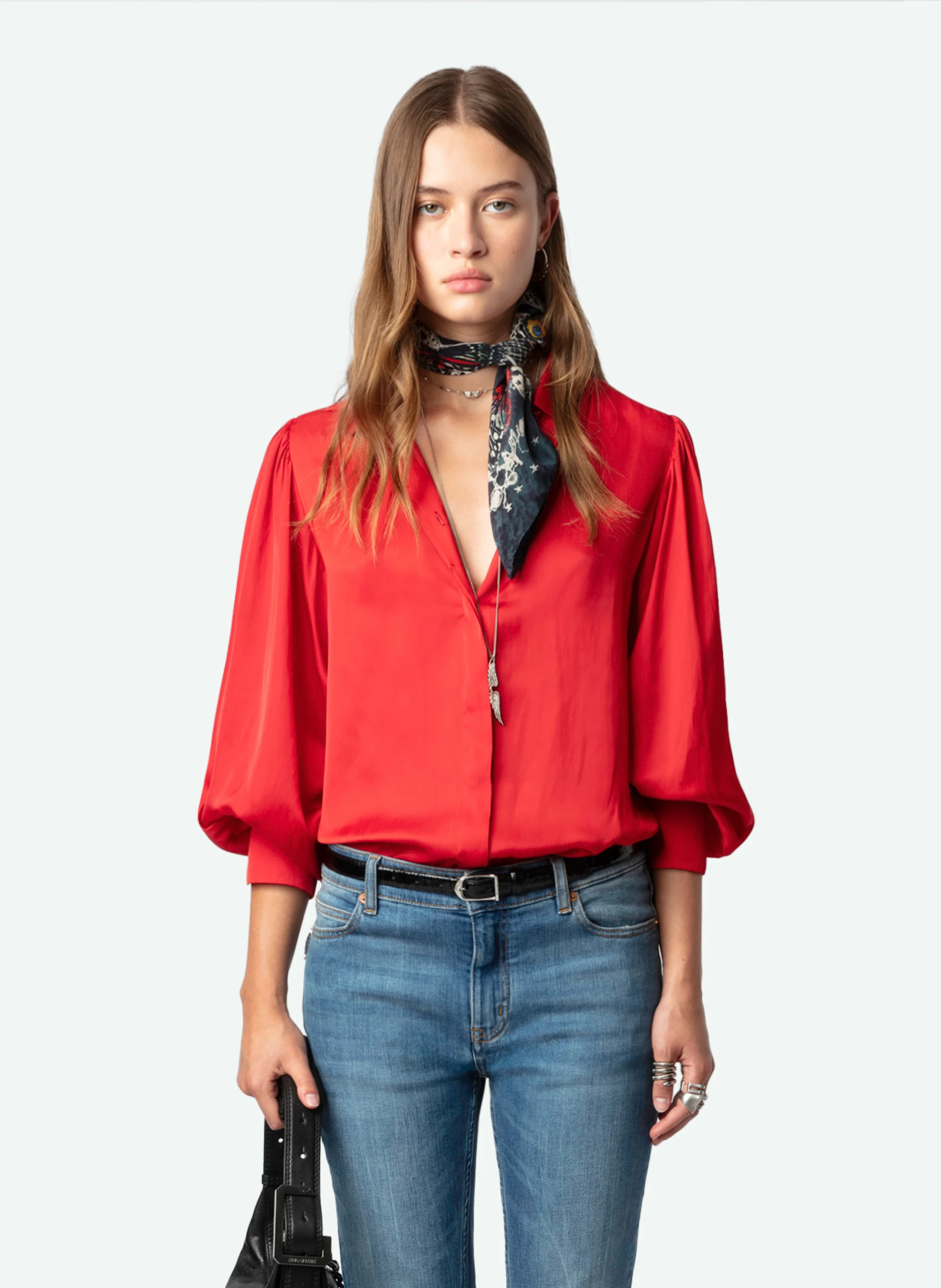 TRENTA - Chemise col classique droite satinée en fibres recyclées mélangées | Rouge