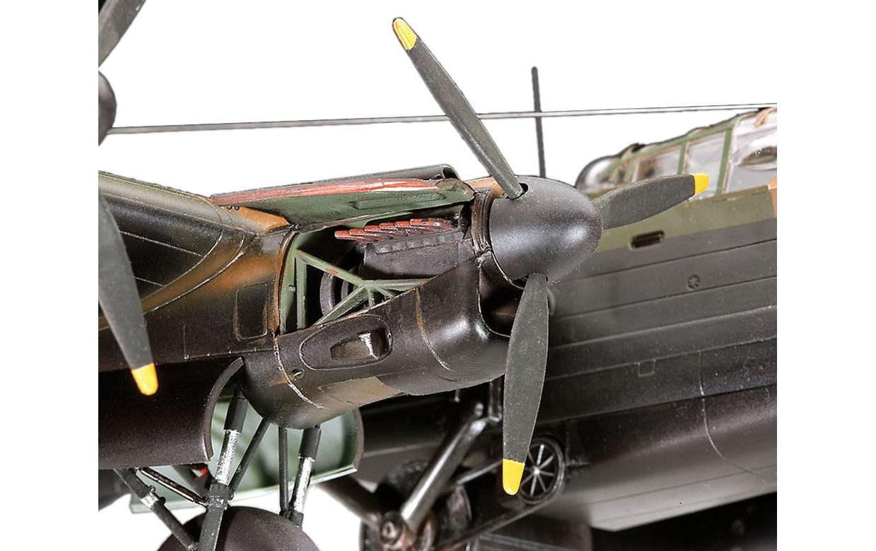 Bausatz Avro Lancaster Dambuster 1:72Kunststoff Modellbausatz