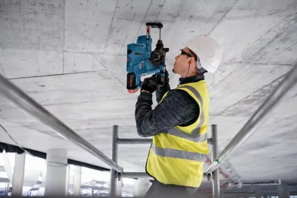 Bosch BOREHAMMER GBH 18V-24 C 2X5,0AH L-BOXX