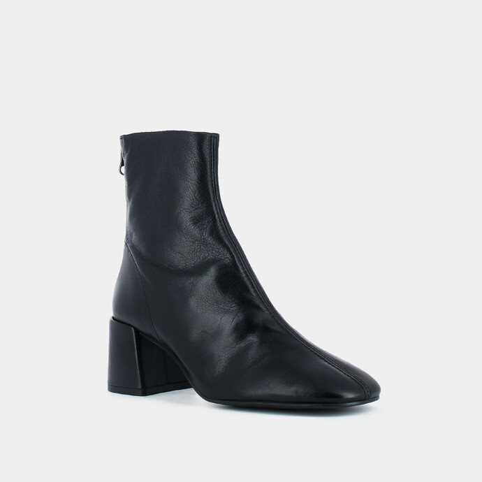 Bottines à talons  en cuir noir