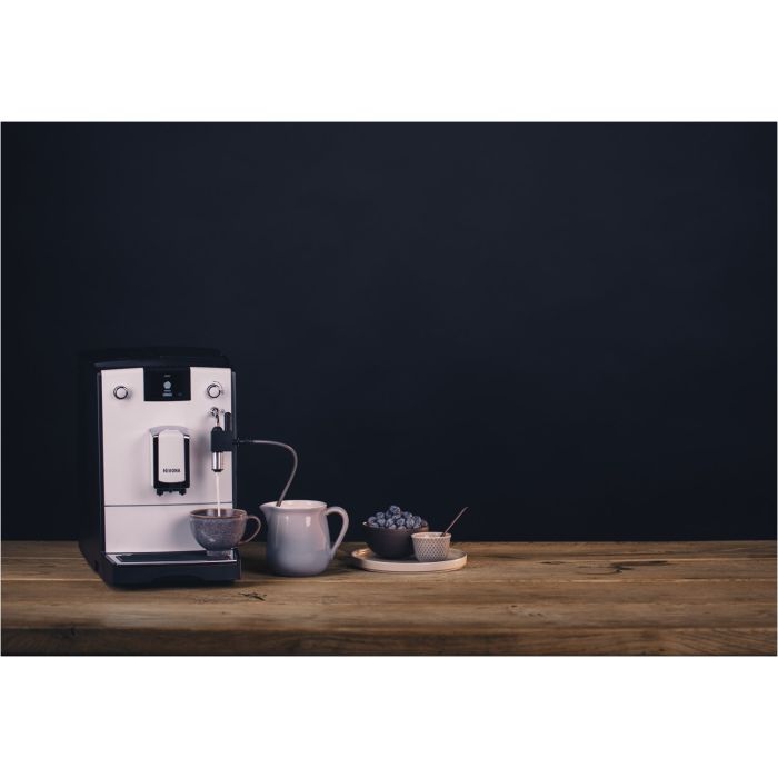 Nivona Kaffeevollautomat CafeRomatica NICR 560 // 1kg Nivona Kaffee gratis