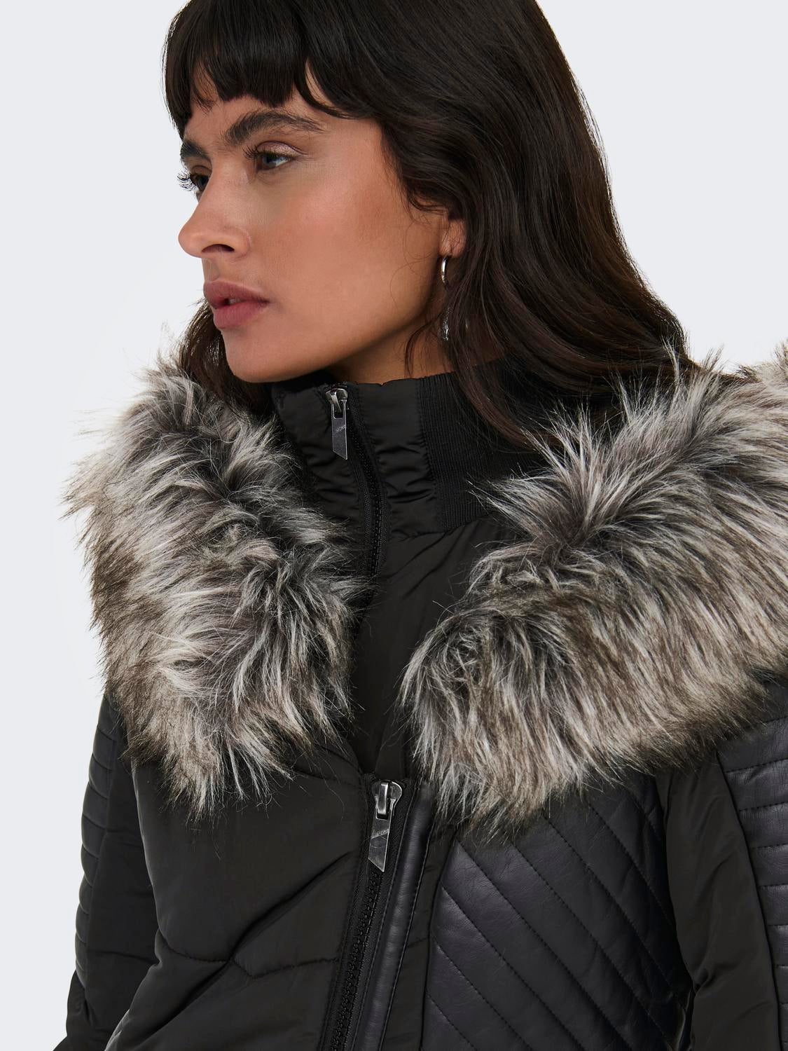 ONLNEWLINETTE Steppmantel Black