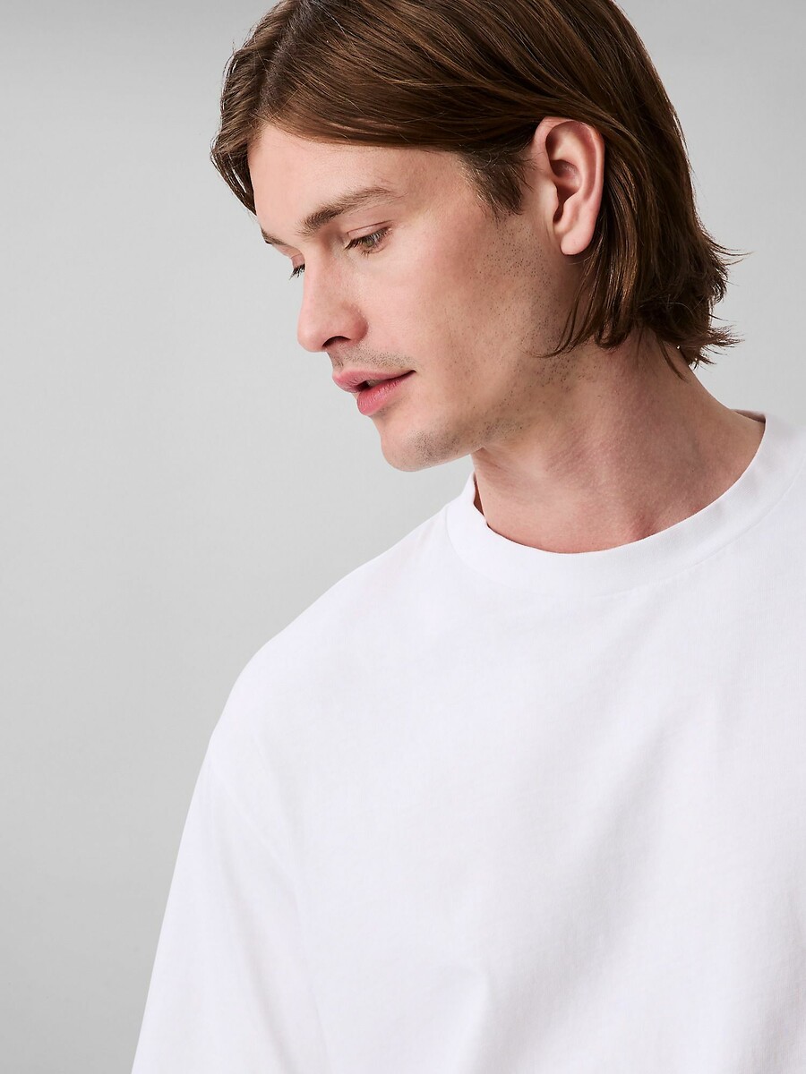 CALVIN KLEIN JEANS<br>Camiseta básica de manga curta