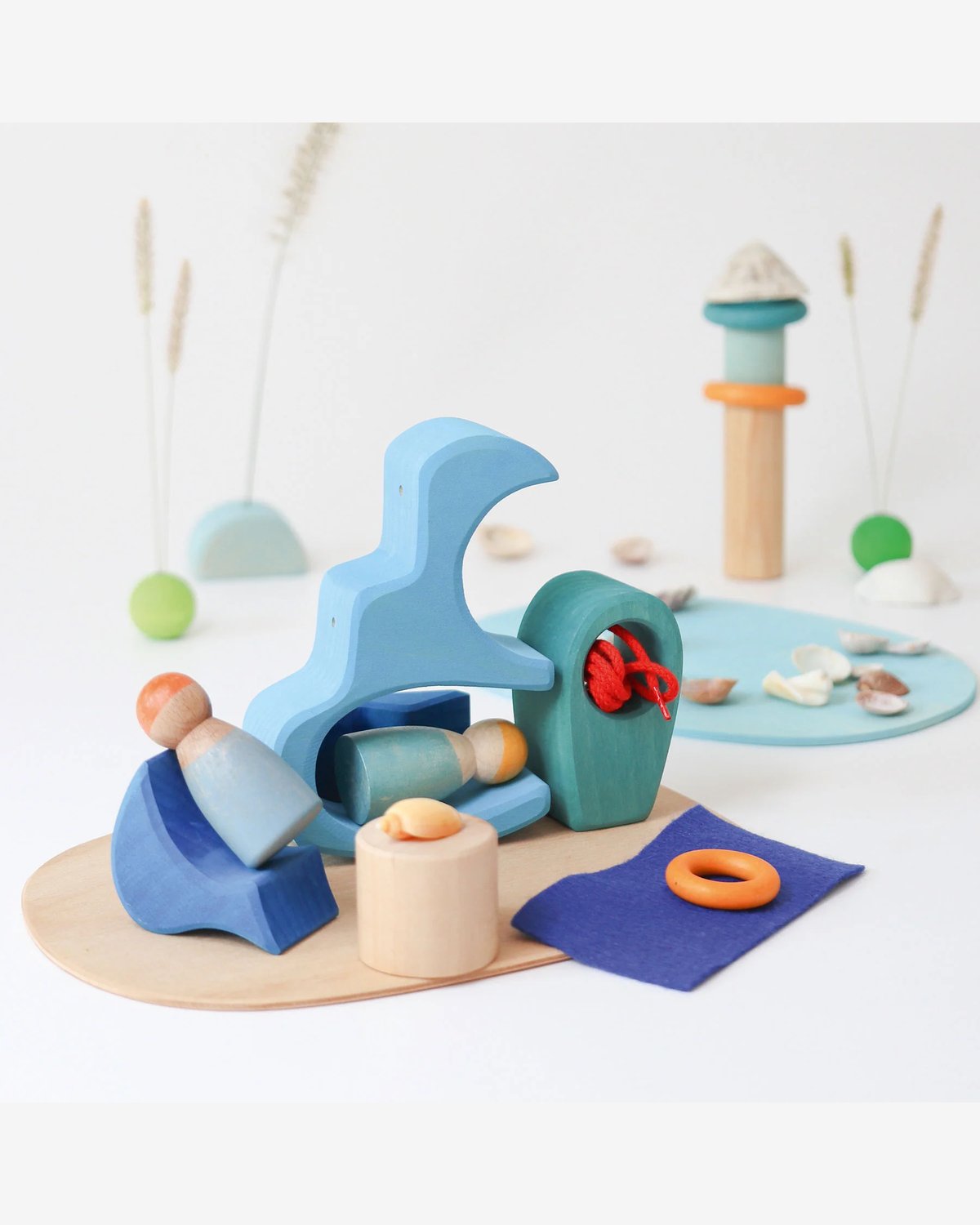 Småverden ved Vannet – Byggesett i Tre 20stk | Small world play by the water