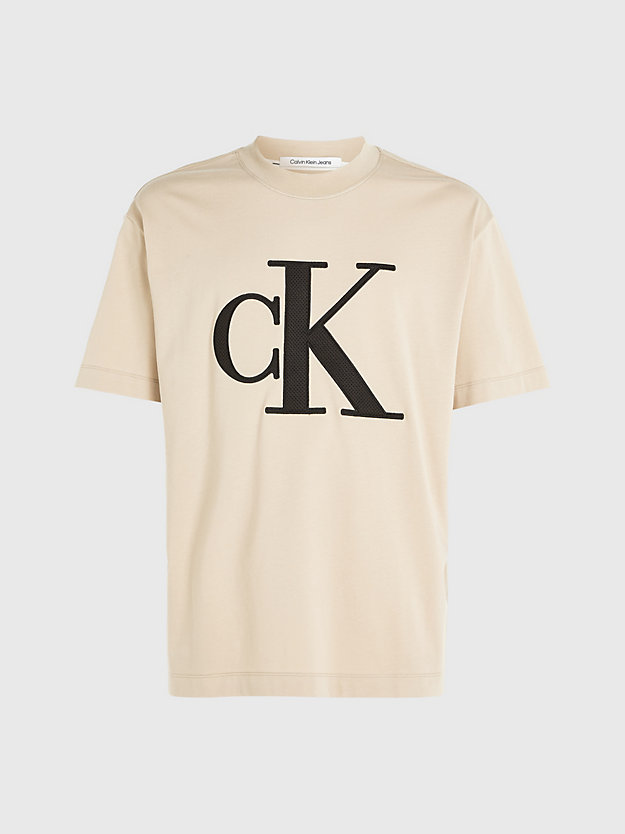 Camiseta com monograma e modelagem relaxada