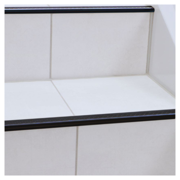Trapkant aluminium mat zwart dr 25x6x1000x1.6mm