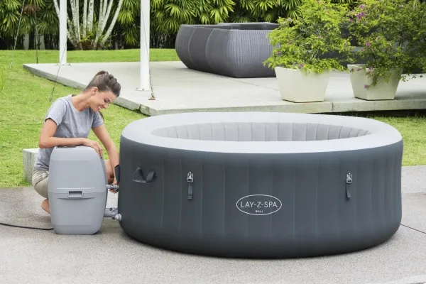 Bestway 60009, 669 L, 4 person(er), Rund, Boble/Jet massage, Acrylonitrilbutadienstyren, PVC, Grå, Hvid