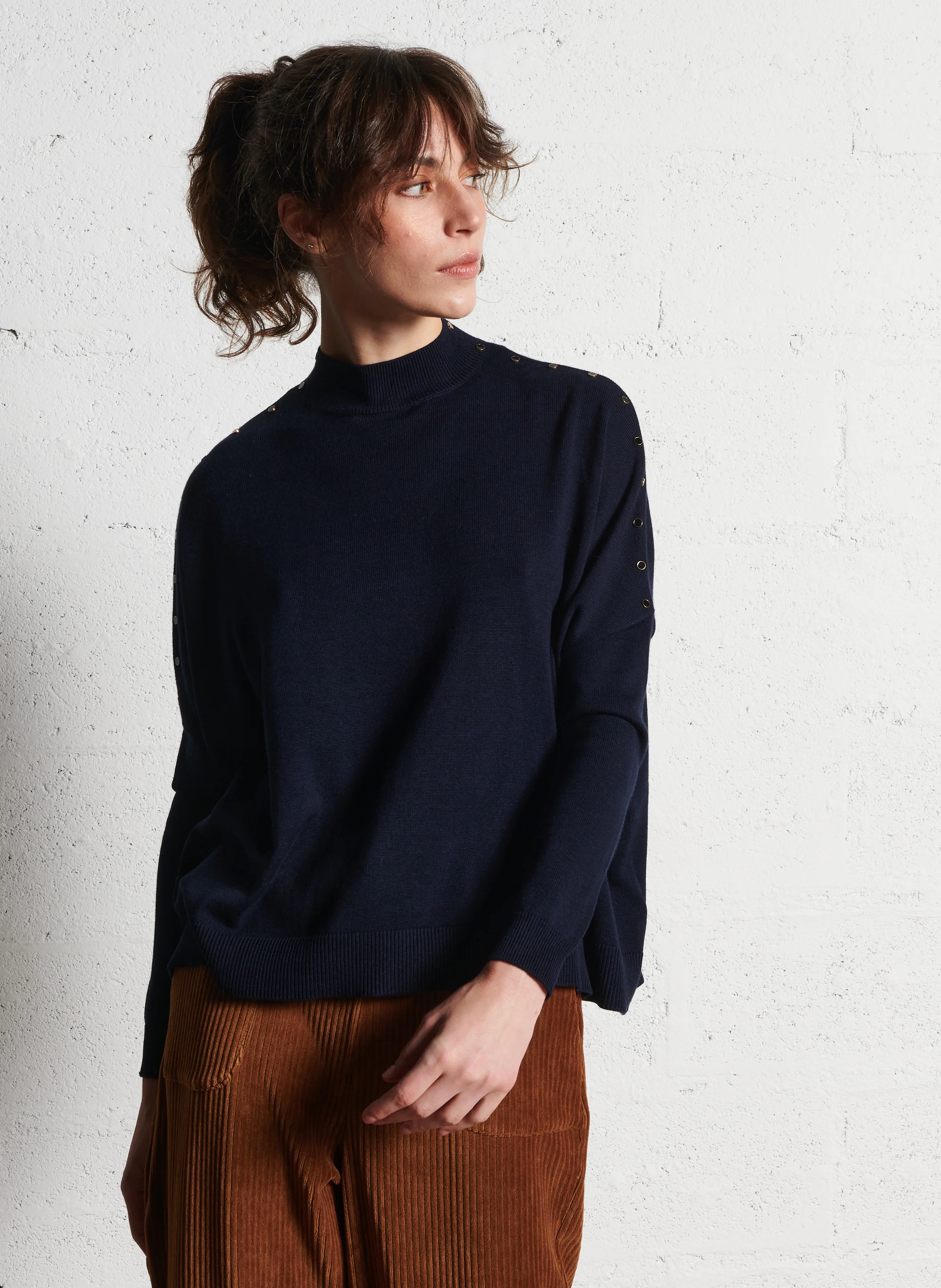 Pull cape tricot boutonné| Bleu