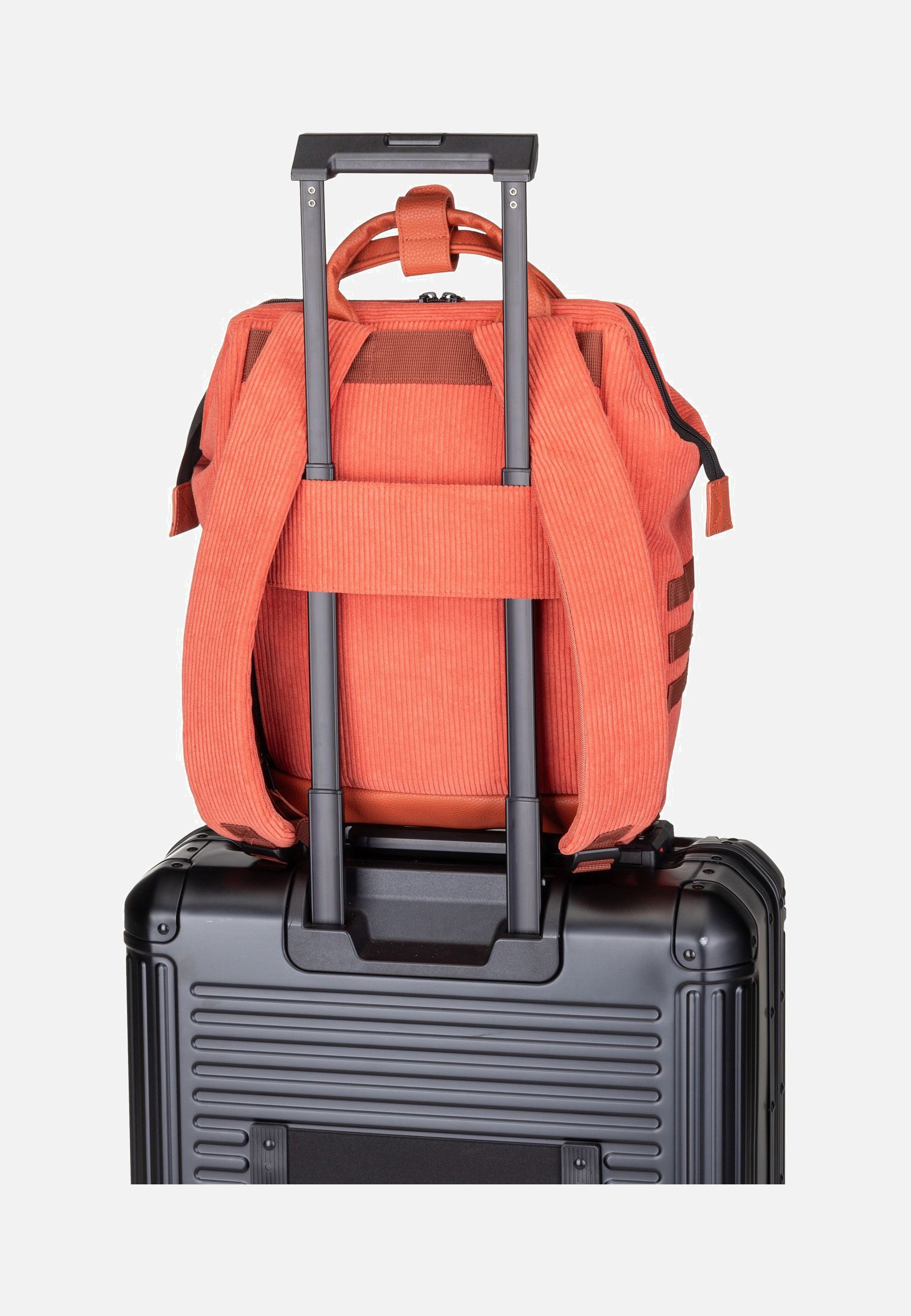 Adventurer Recycled Velvet Medium Newcastle - Rucksack