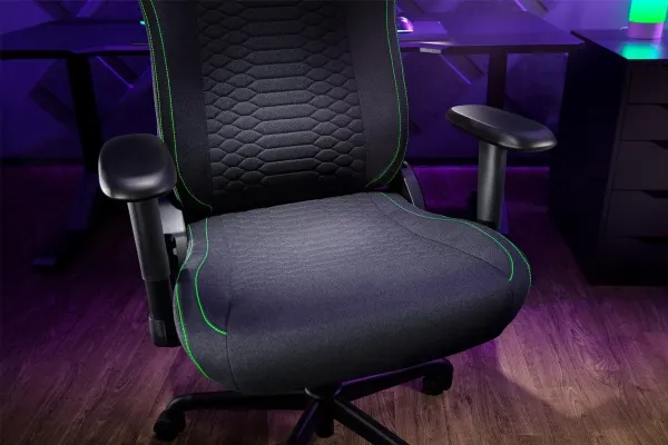 Razer Iskur V2 X, PC gamingstol, 136 kg, 160 cm, 200 cm, Sort, Stål