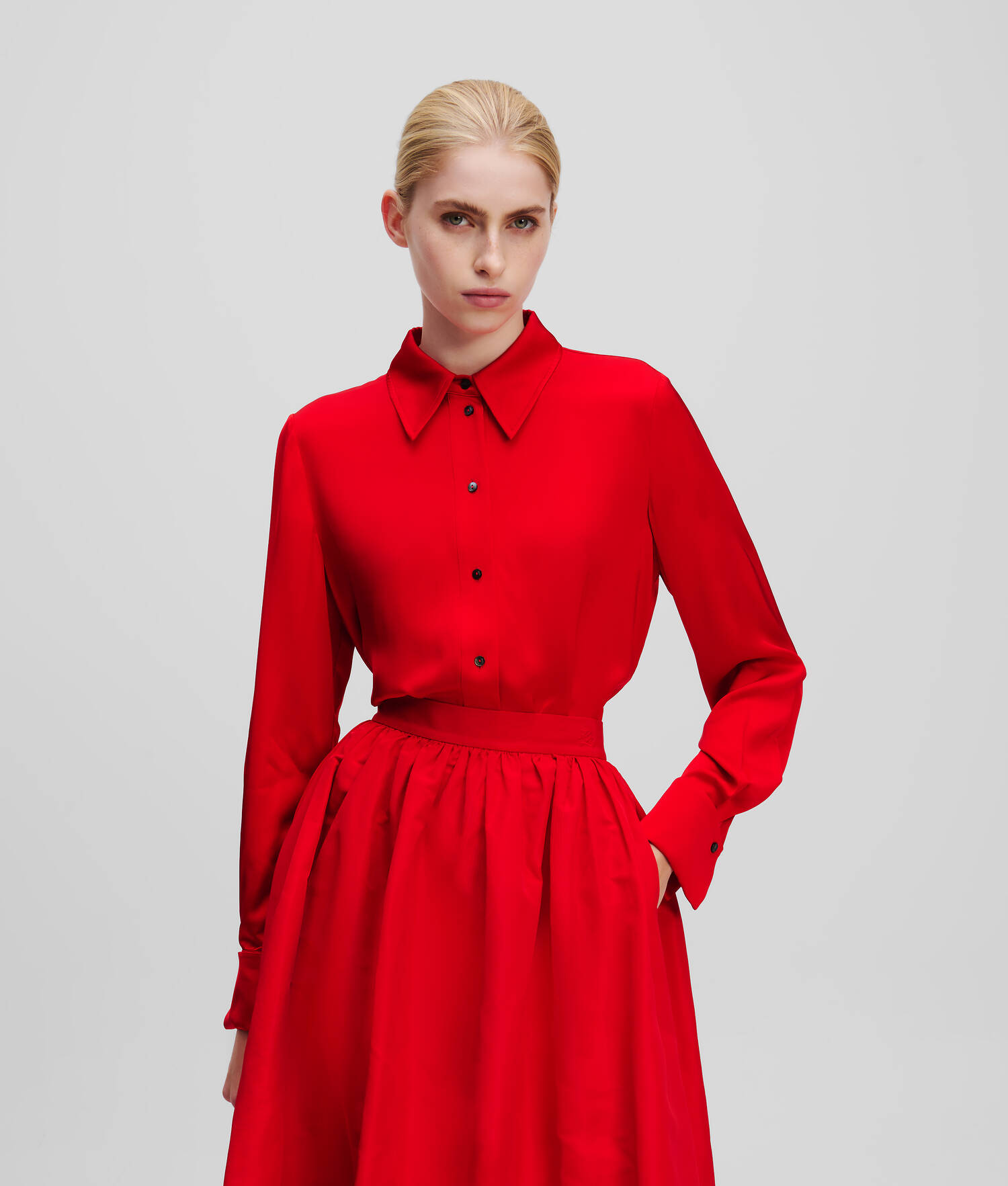 CHEMISE BOUTONNÉE