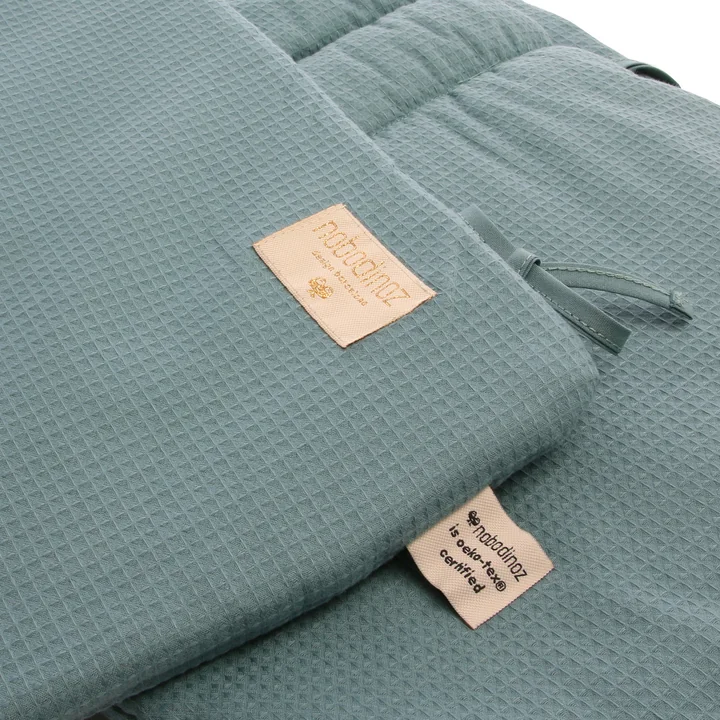 Nobodinoz - Nest Babybett Umrandung mit Wabenstruktur, natural