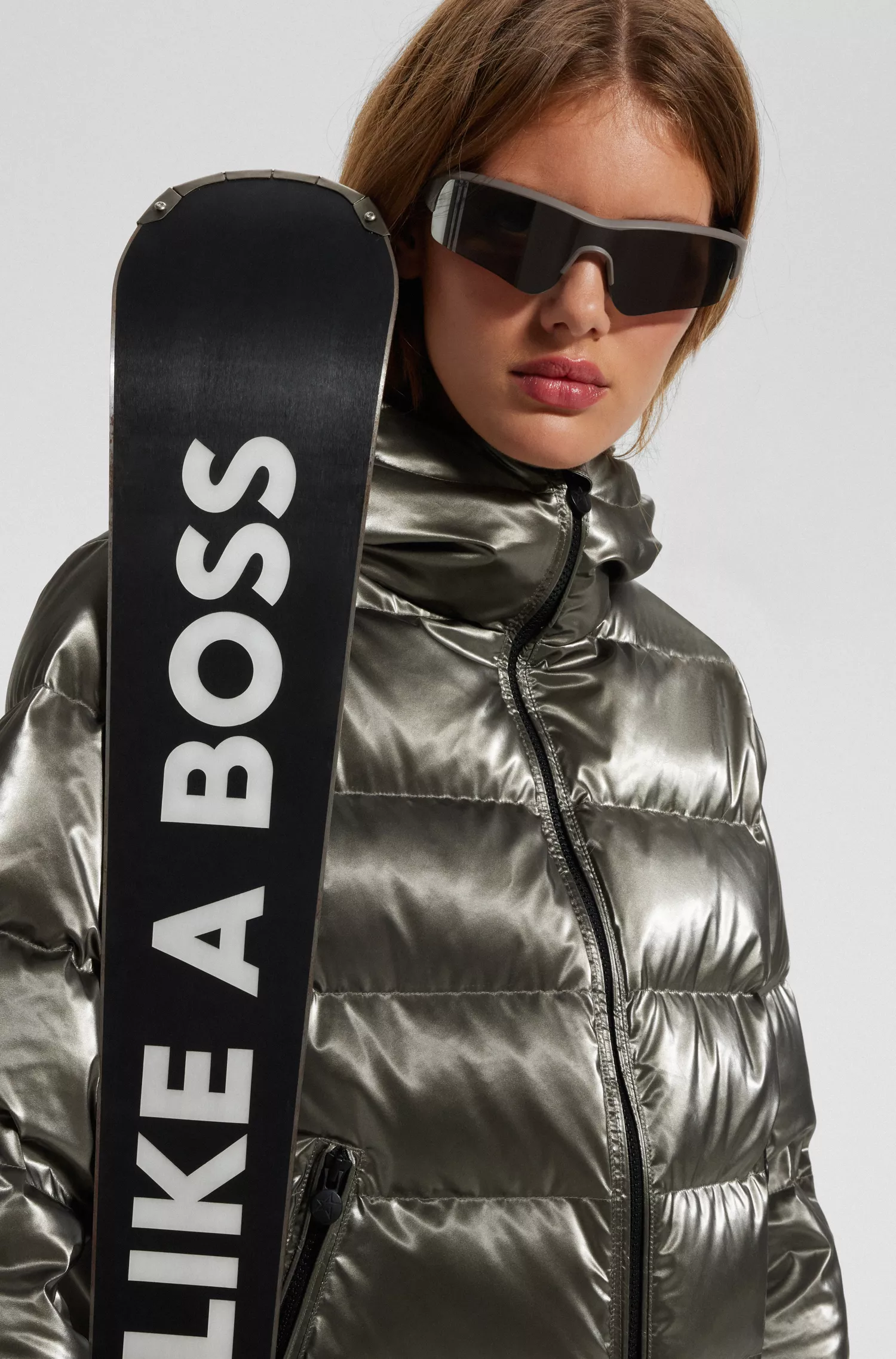 Jaqueta puffer metálica com enchimento de plumas BOSS Black-BOSS x Perfect Moment