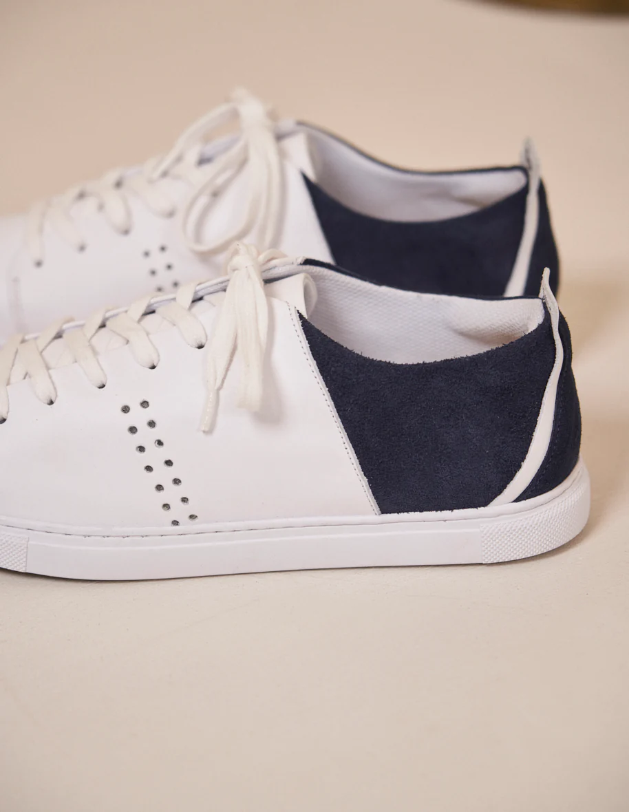 Baskets basses René - Cuir Blanc et suède marine