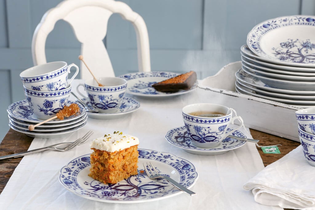 KAHLA Kaffeetasse ROSSELLA ZWIEBELMUSTER weiß/ blau