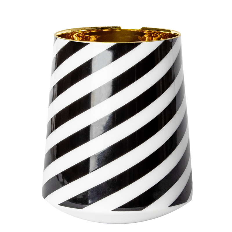 GRAND CRU GOLD ·  BLACK CURL