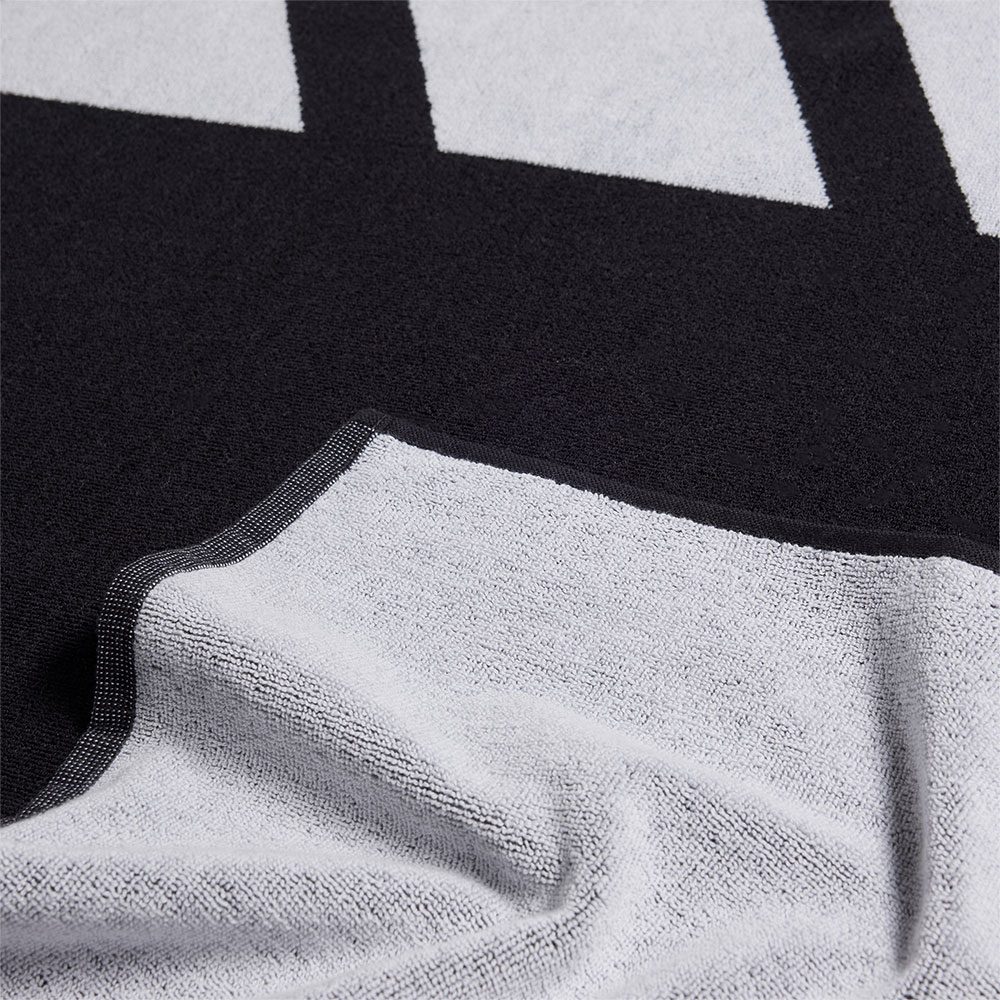 adidas Handtuch groß schwarz