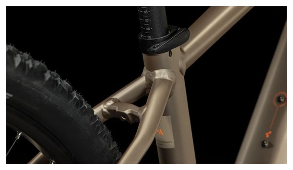 VTT Électrique Semi-Rigide Cube Reaction Hybrid Performance 625 Shimano Alivio 9V 625 Wh 27.5'' Marron Metallic