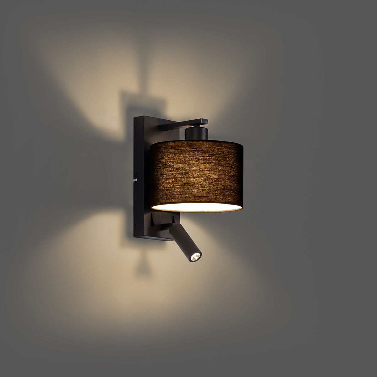 Moderne wandlamp zwart rond met leeslamp - Puglia