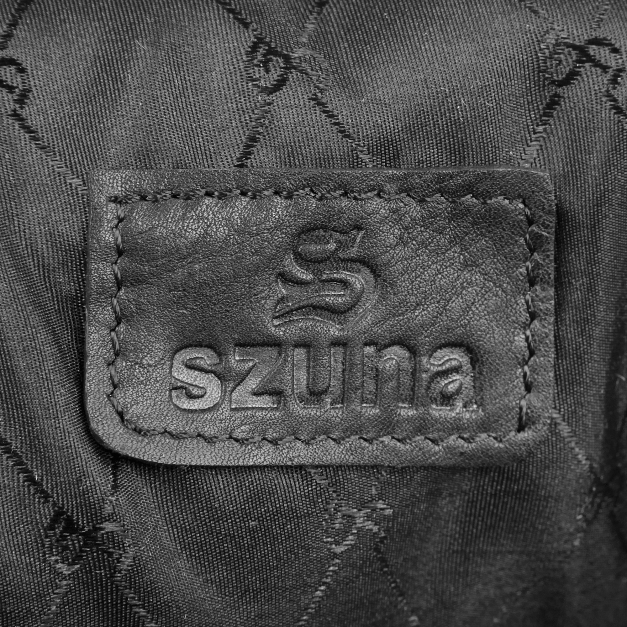 Szuna Handgelenktasche echt Leder