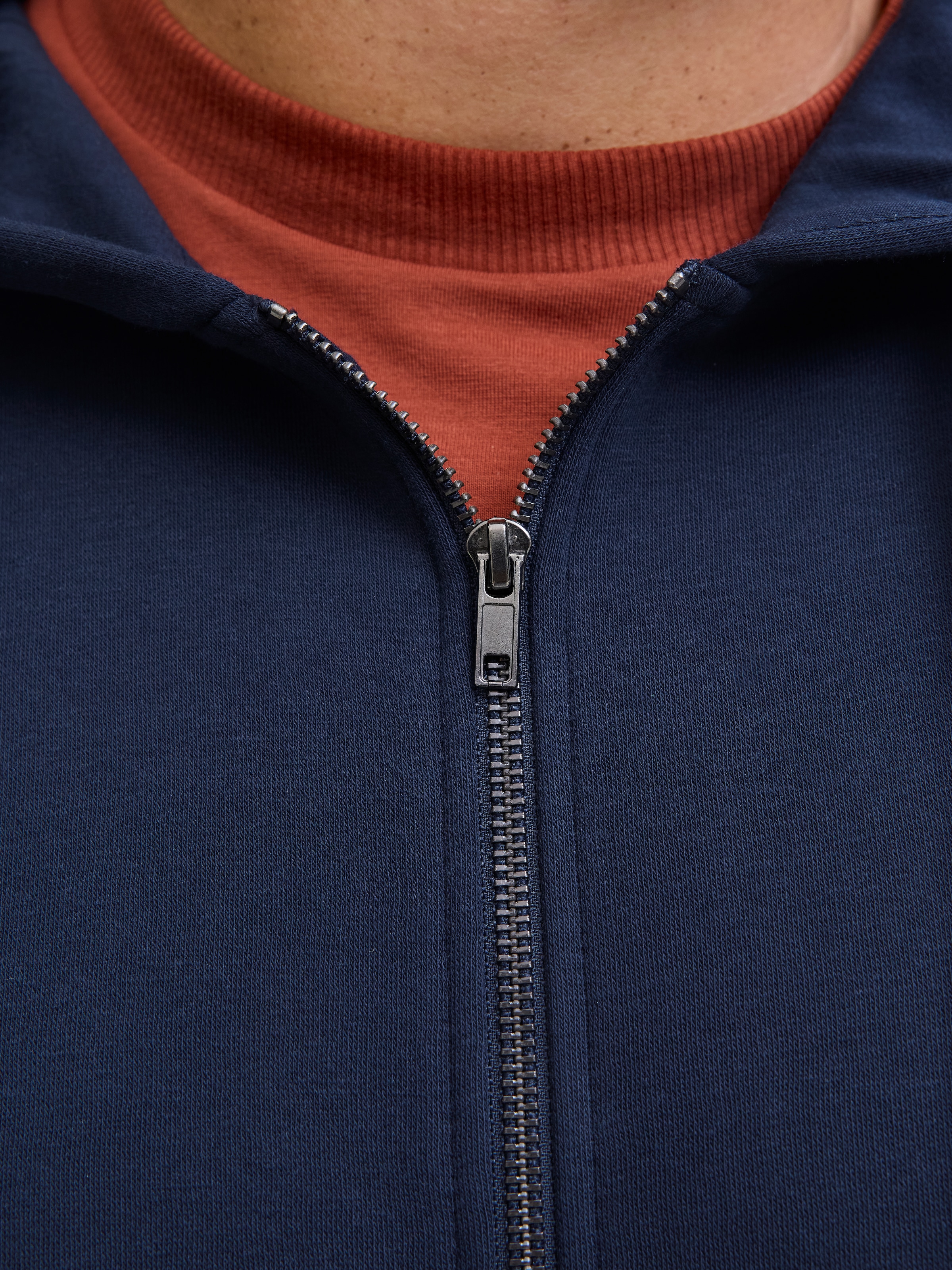 Jack & Jones PlusSize Kapuzensweatshirt »JJELOGO SWEAT ZIP HOOD 2 COL AW25  PLS«