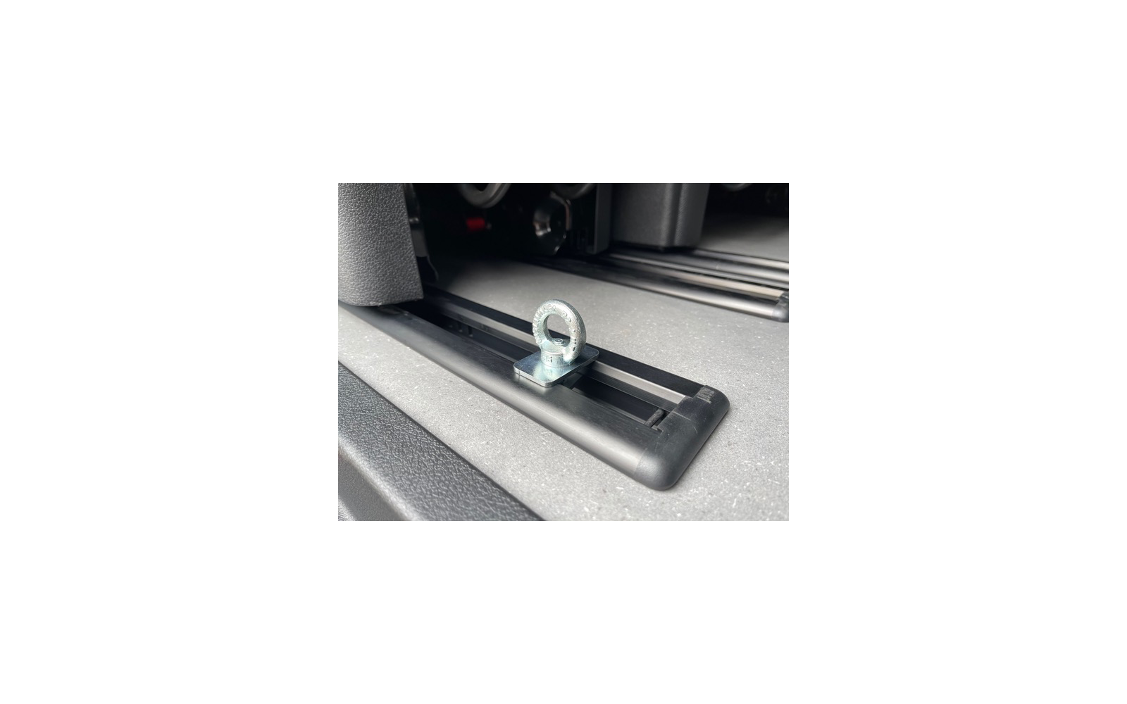 easygoinc Ringöse für VW Sitzschienen für VW T6.1 / T6 / T5 California und Multivan