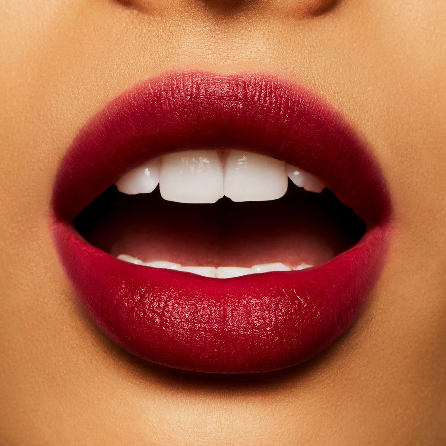 MAC Powder Kiss Liquid Lipcolour 01 Burning Love 5ml