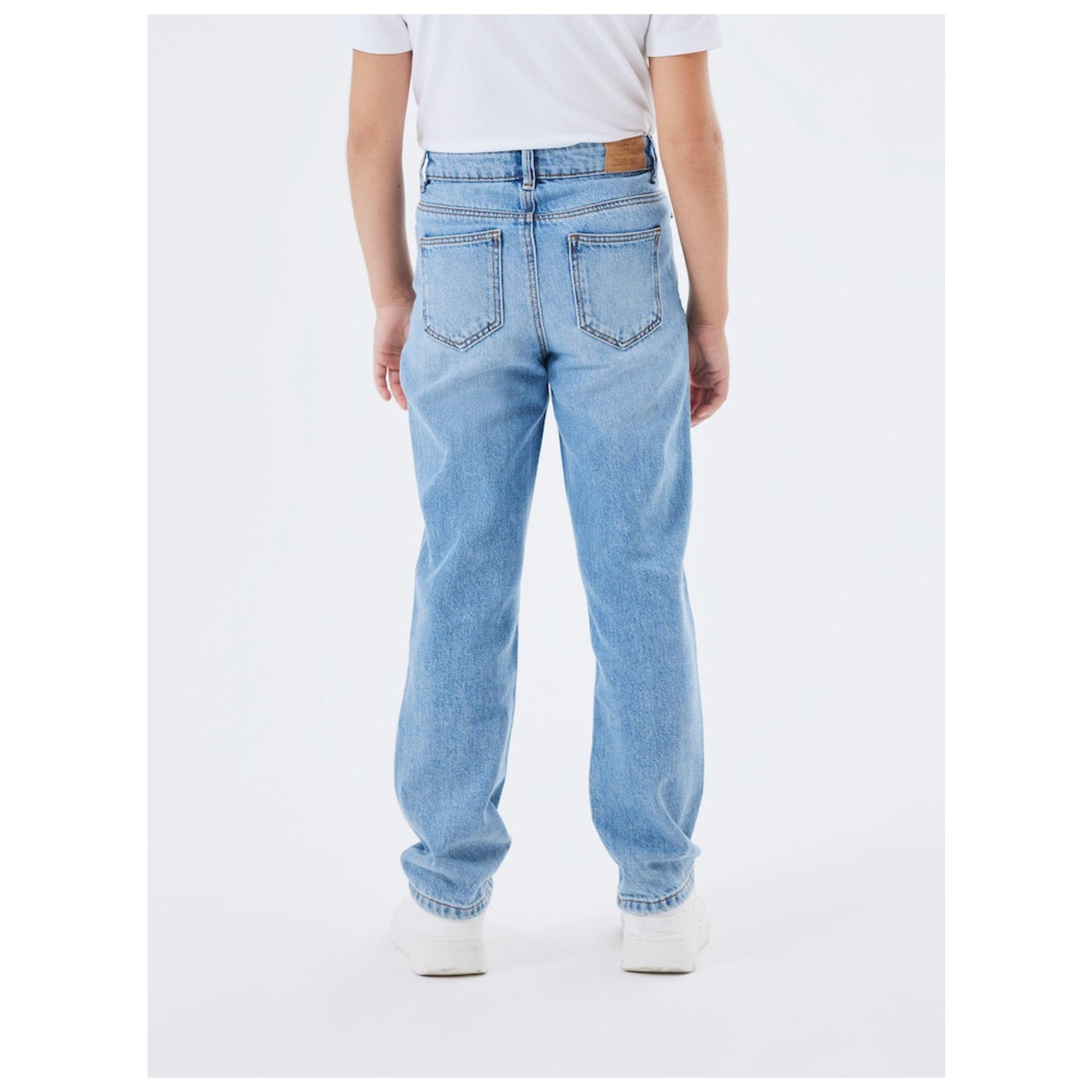 name it NKFROSE HW STRAIGHT JEANS 9222