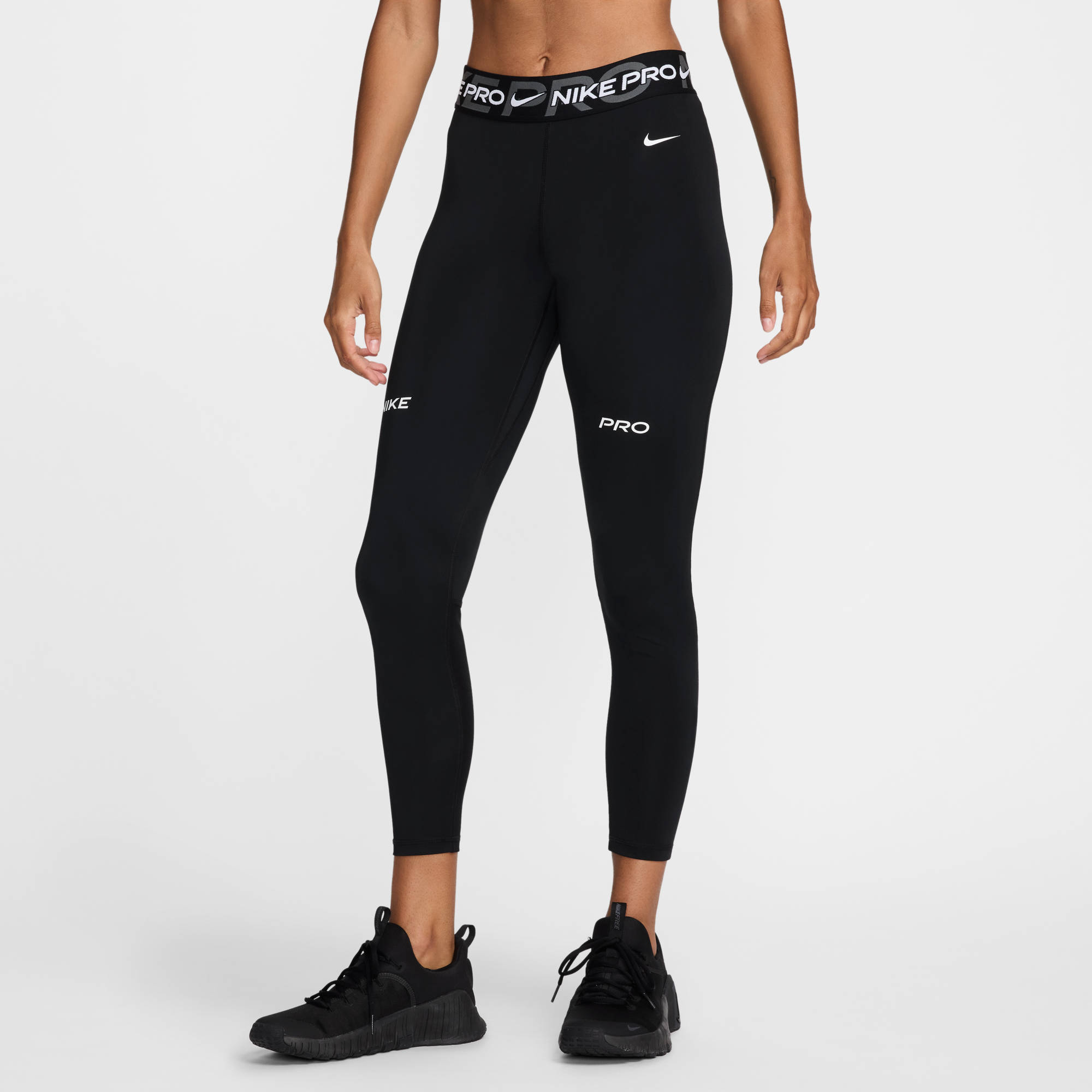 Nike Nike Pro Women"s Mid-Rise 7/8
