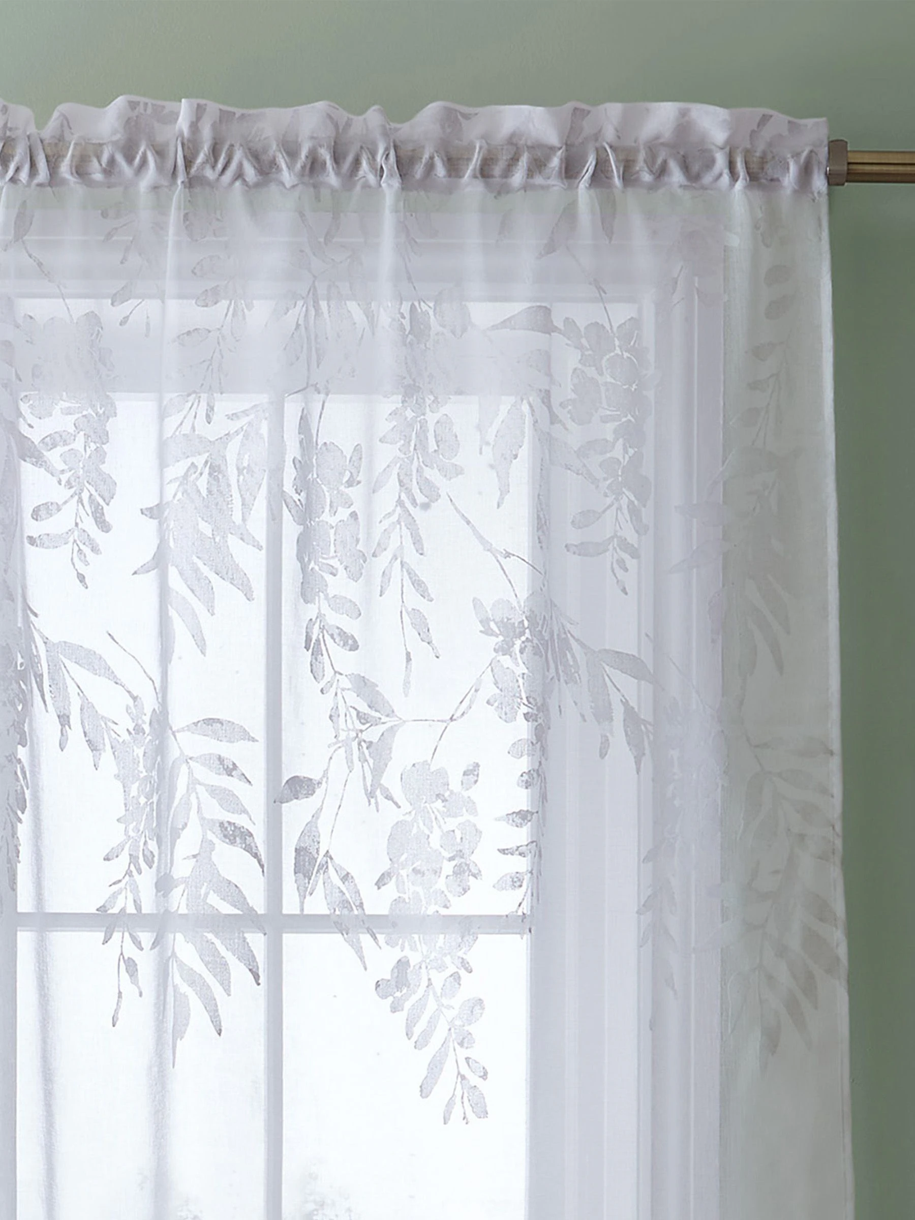 Catherine Lansfield Wisteria gordijnpaneel van voile met gleuf en bloemenprint